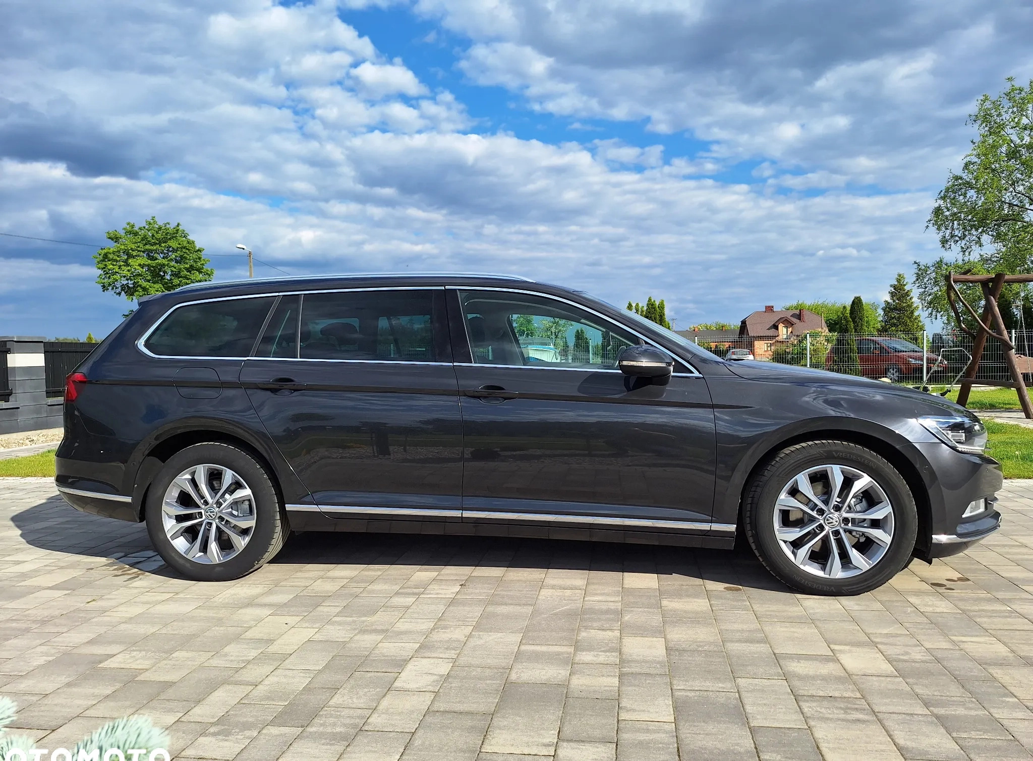 Volkswagen Passat cena 69900 przebieg: 153000, rok produkcji 2019 z Myślibórz małe 277